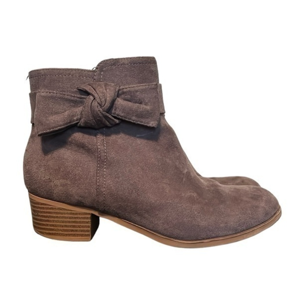 PLACE ankle booties, side zipper, stacked heel, bow, gray suede, size 6